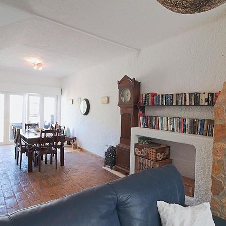 Guesthouse Peixinho 布尔高 外观 照片