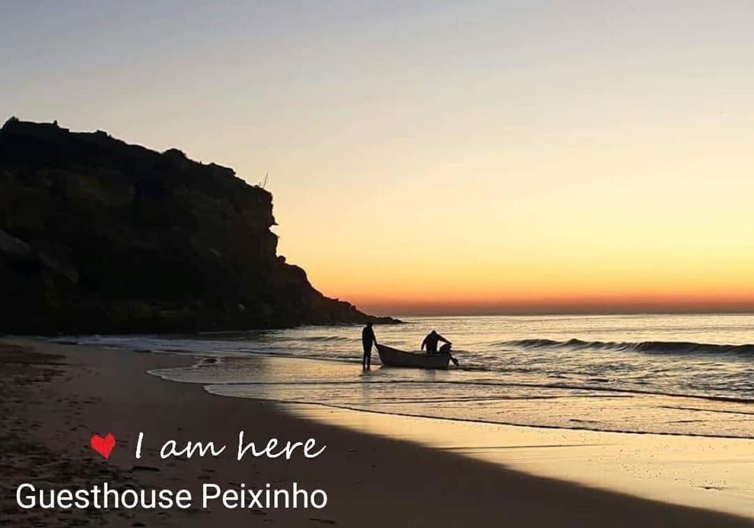 Guesthouse Peixinho 布尔高 外观 照片